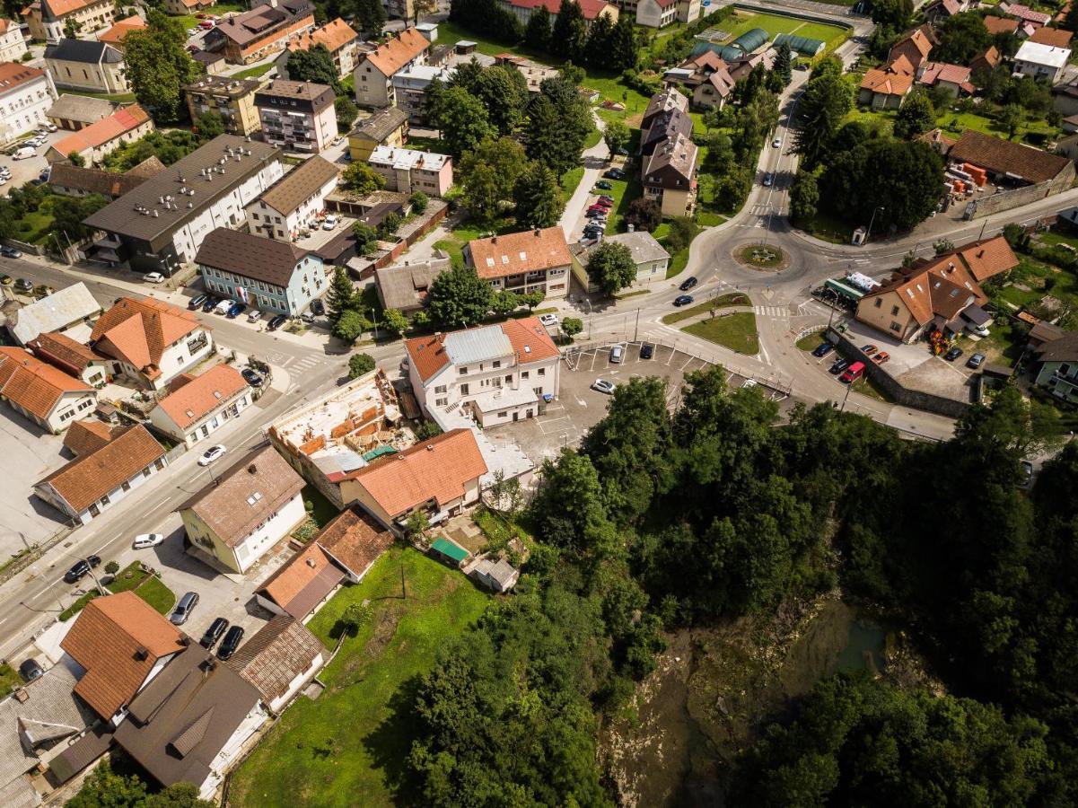 Klecka Vila B&B Rooms Ogulin Exteriör bild
